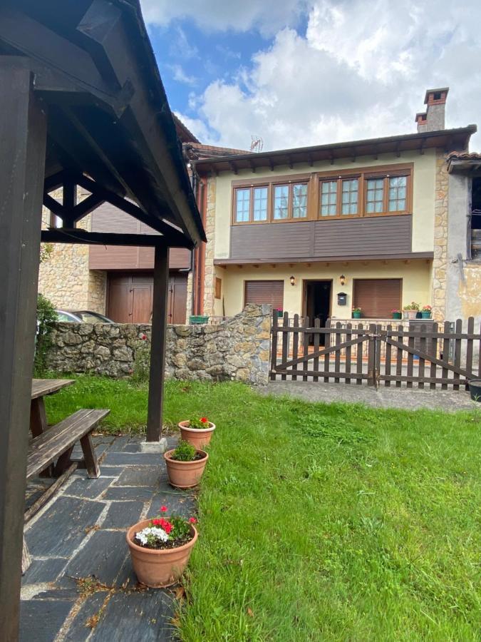Villa Casa Luisa Biedes, Pilona à Infiesto Extérieur photo